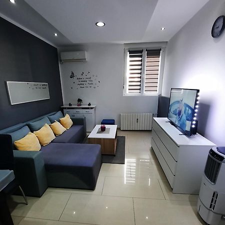 Apartment Alex 里耶卡 外观 照片