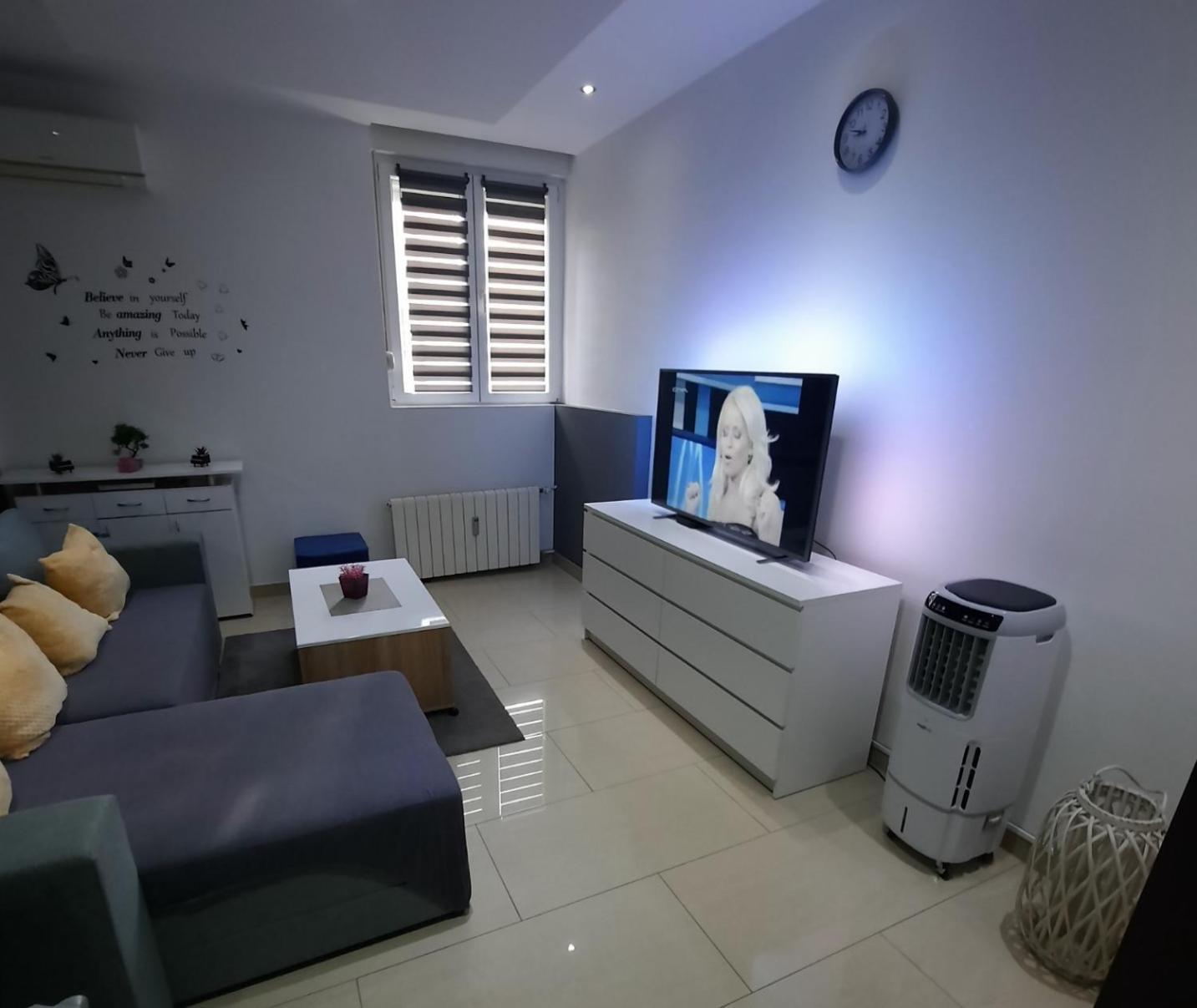 Apartment Alex 里耶卡 外观 照片