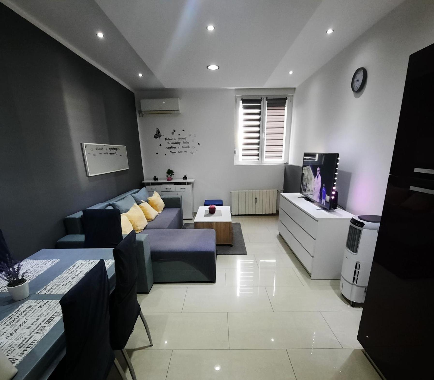 Apartment Alex 里耶卡 外观 照片